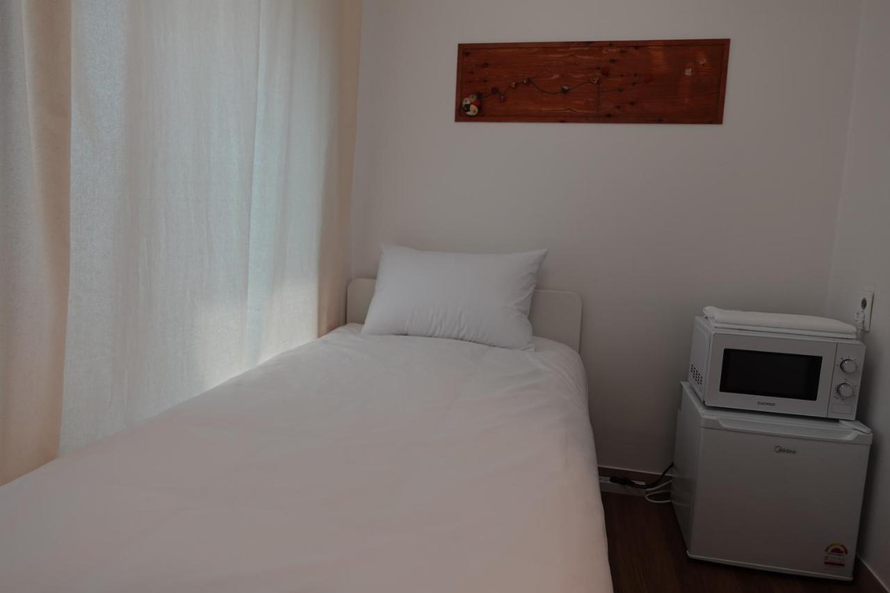 Hostel Jl In Chung-Jeong Сеул Экстерьер фото