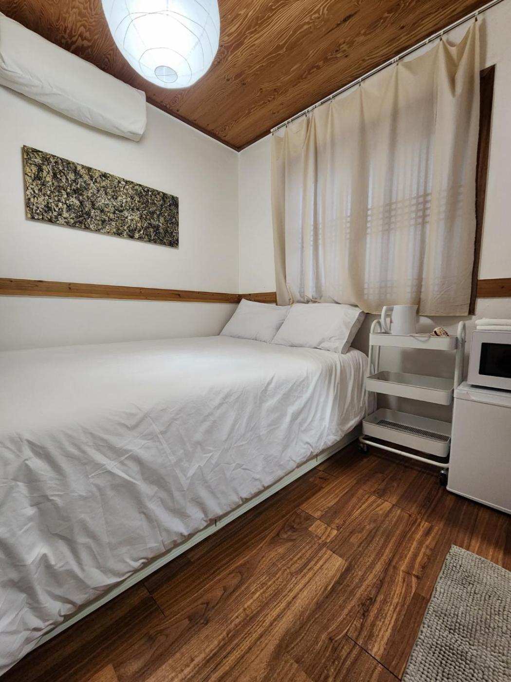 Hostel Jl In Chung-Jeong Сеул Экстерьер фото