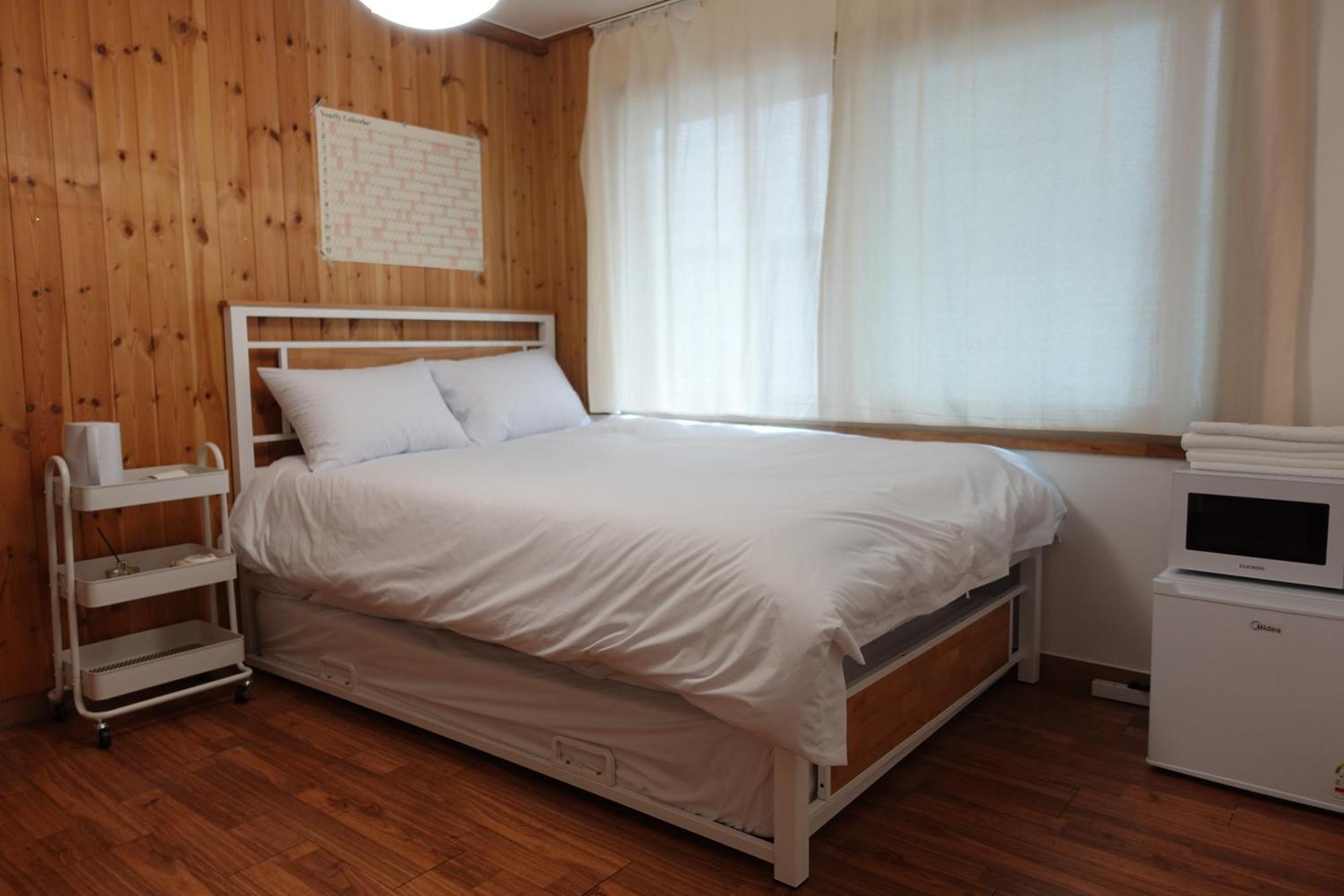 Hostel Jl In Chung-Jeong Сеул Экстерьер фото