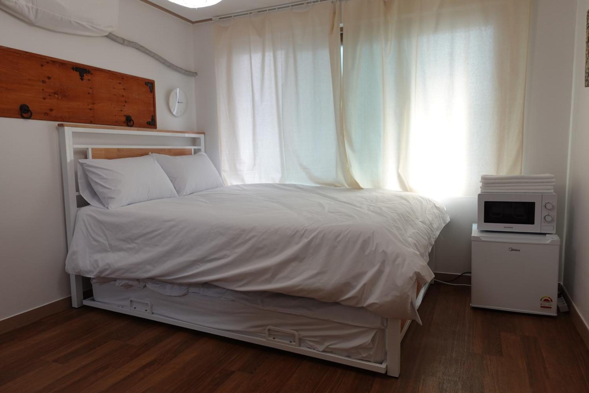Hostel Jl In Chung-Jeong Сеул Экстерьер фото
